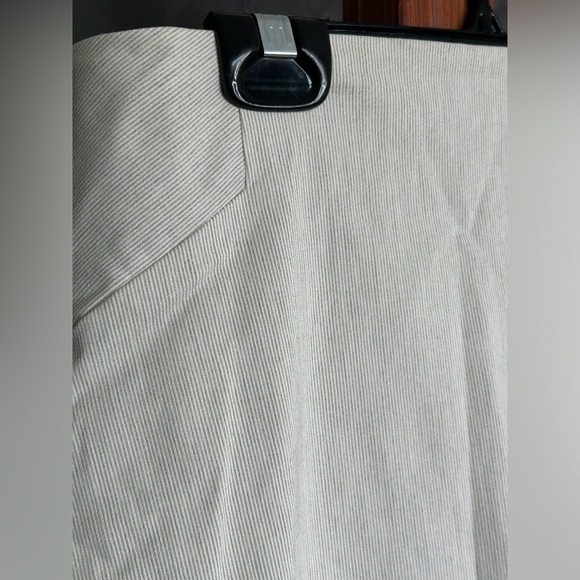 ✨4/$30 R&W Co Pencil  skirt - Picture 3 of 4